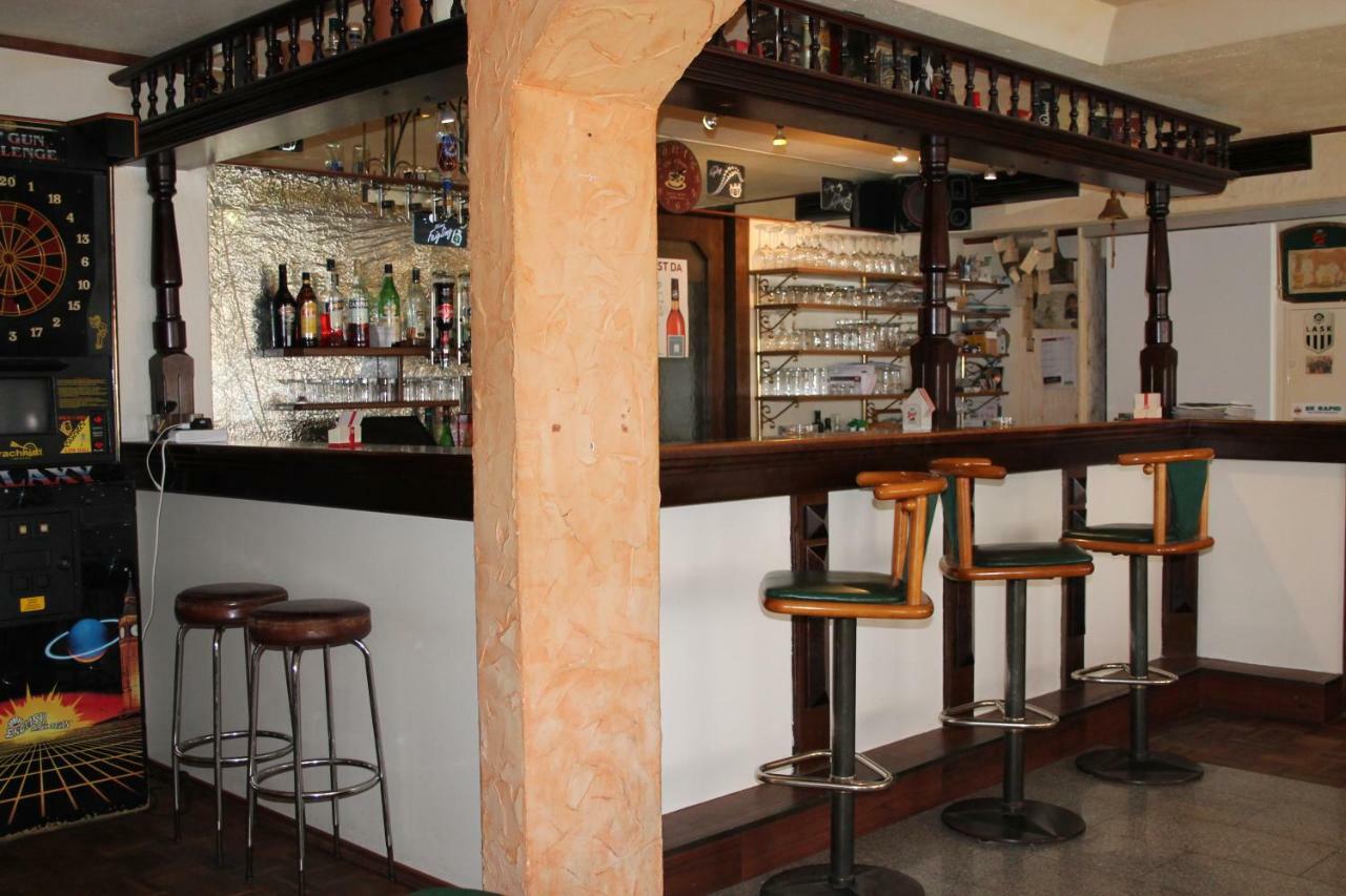 Gasthof-Cafe-Risano Haslach an der Muhl Экстерьер фото
